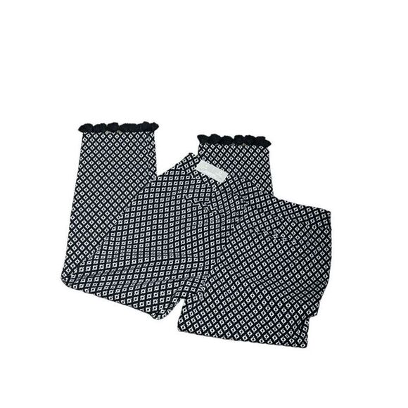 Chico's So Slimming Brigitte Tassel Hem Crop Basic Crop Black& White Size 0 - Picture 2 of 4